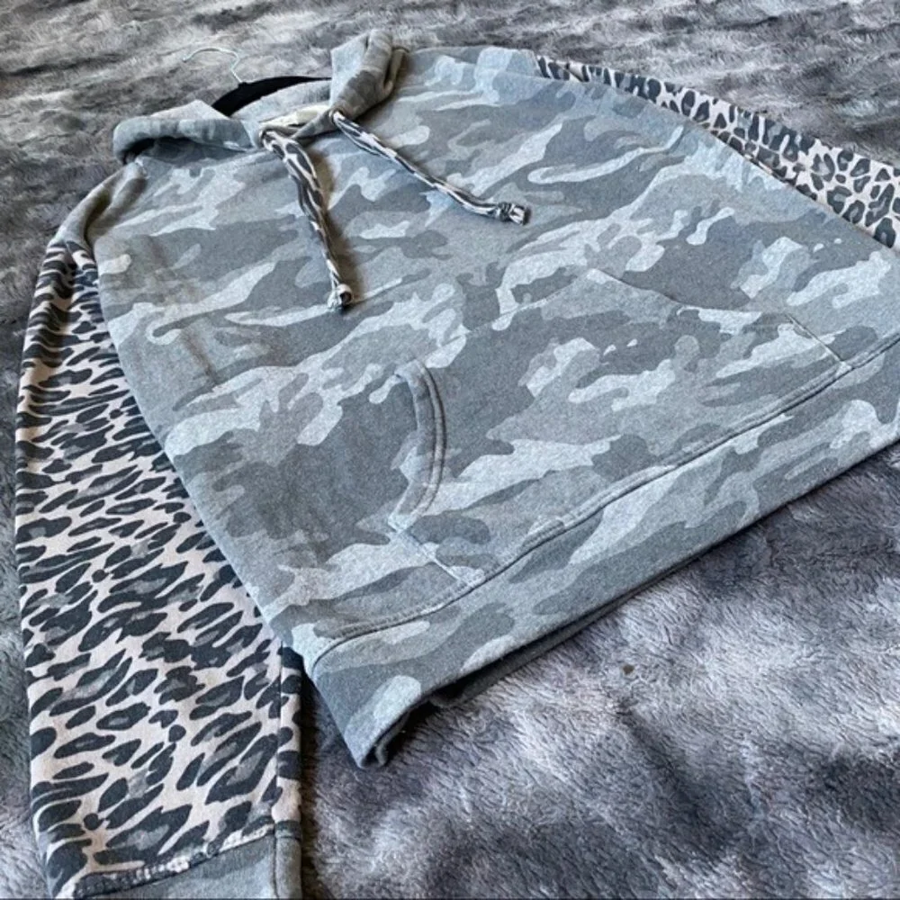 Vintage Havana Mixed Print Camo Leopard Hoodie
